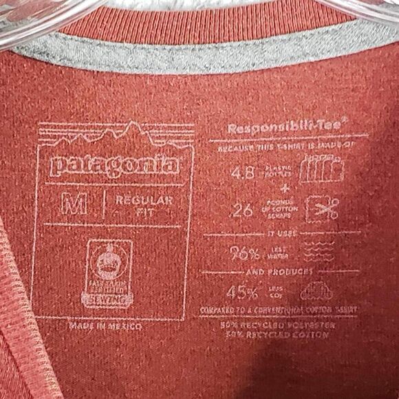 Patagonia Shirt Men's Size Medium Long Sleeve Organic Cotton Mountains - Picture 7 of 9